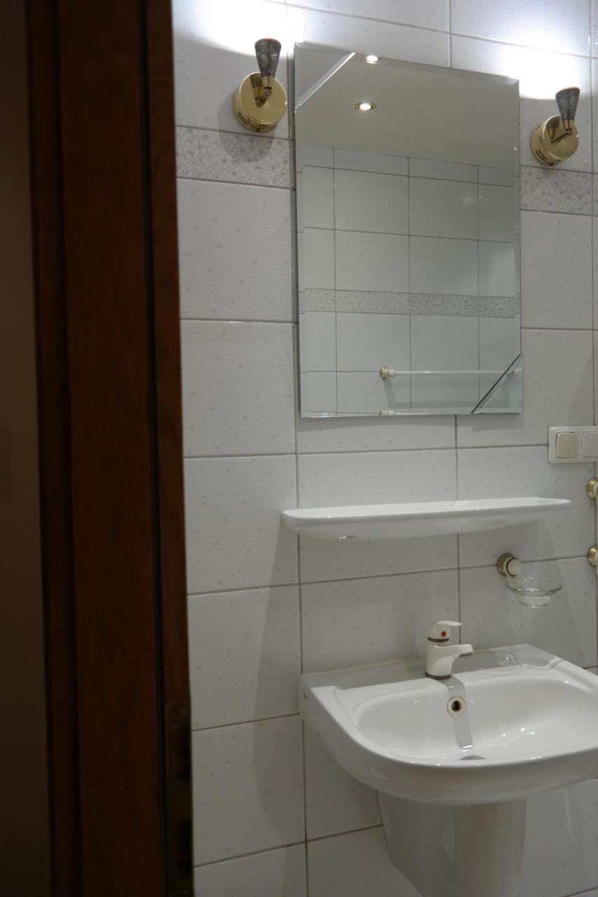 Villamirage Tarnowskie Gory Bagian luar foto