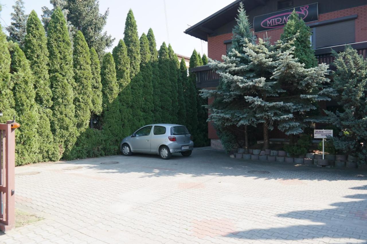 Villamirage Tarnowskie Gory Bagian luar foto